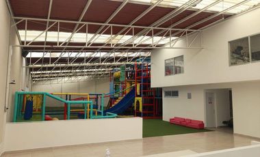 VENTA DE LOCAL SALÓN DE FIESTAS EN NUEVA SERRATÓN ZINACANTEPEC