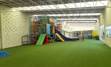 VENTA DE LOCAL SALÓN DE FIESTAS EN NUEVA SERRATÓN ZINACANTEPEC