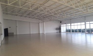 VENTA DE LOCAL SALÓN DE FIESTAS EN NUEVA SERRATÓN ZINACANTEPEC