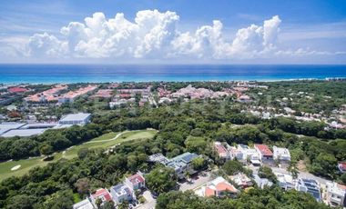 Residencia Mérida en Club Real en Paseo Xaman-ha en Playacar Fase II