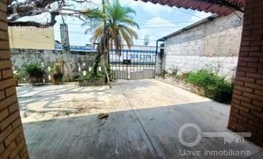 Casa en venta ubicada en calle Buenos Aires, Col. Nueva Mina,  en Minatitlán, Veracruz.