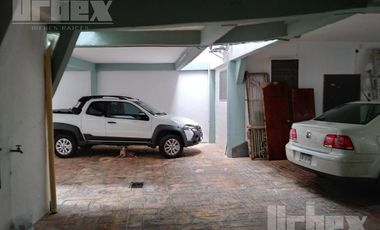 VENDO EN CAMPECHE LOCALES CON DEPARTAMENTOS FUNCIONANDO