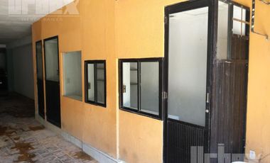 VENDO EN CAMPECHE LOCALES CON DEPARTAMENTOS FUNCIONANDO