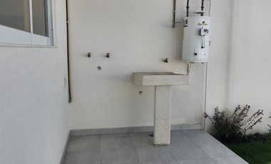 CASA NUEVA ZINACANTEPEC, ZONA PARQUE ALAMEDA 2000