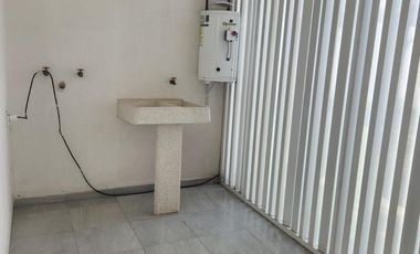 CASA NUEVA ZINACANTEPEC, ZONA PARQUE ALAMEDA 2000