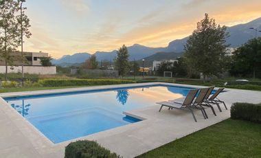 Casa en venta en Carretera Nacional