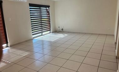 Casa en venta en El Cid