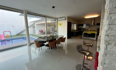 Casa en VENTA - Lomas Diamante