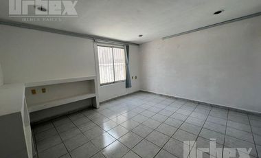 SE RENTA EXCELENTE EDIFICIO EN EL BARRIO DE SAN ROMÁN, CAMPECHE.