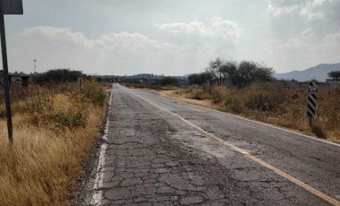TERRENO EN LA D ( Pedro Escobedo)