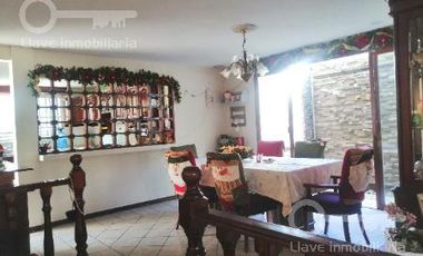 Casa en Venta en Calle Niños Heroes, colonia Guadalupe Victoria, Coatzacoalcos, Ver.