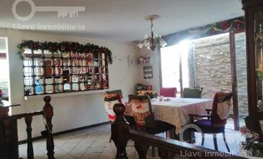 Casa en Venta en Calle Niños Heroes, colonia Guadalupe Victoria, Coatzacoalcos, Ver.