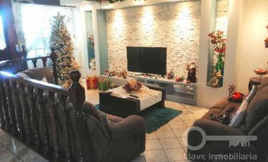 Casa en Venta en Calle Niños Heroes, colonia Guadalupe Victoria, Coatzacoalcos, Ver.