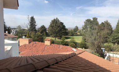 Casa en obra blanca en Club de Golf Los Encinos