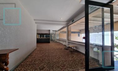 EDIFICIO COMERCIAL EN VENTA Y RENTA ZONA SAN JEMO MONTERREY