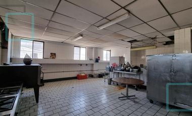 EDIFICIO COMERCIAL EN VENTA Y RENTA ZONA SAN JEMO MONTERREY