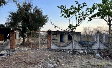 Terreno en venta en Tamarindo Veracruz sobre carretera frente al retén.