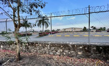 Terreno en venta en Tamarindo Veracruz sobre carretera frente al retén.