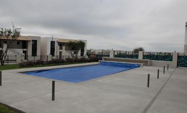 Departamento con Jardin  en Venta en  El Refugio Querétaro