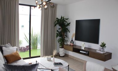Departamento con Jardin  en Venta en  El Refugio Querétaro