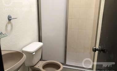 Casa de 2 niveles en venta ubicada en Fracc. Balcones del Mar, en Coatzacoalcos, Veracruz.