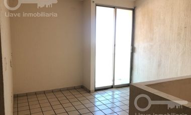 Casa de 2 niveles en venta ubicada en Fracc. Balcones del Mar, en Coatzacoalcos, Veracruz.
