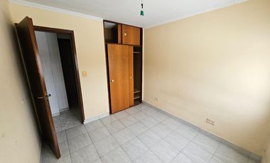 Departamento en alquiler en Bernal Oeste