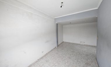 Departamento en alquiler en Bernal Oeste