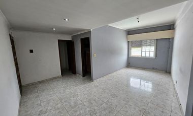 Departamento en alquiler en Bernal Oeste