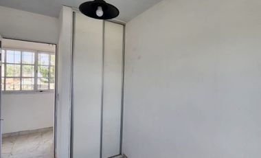 Departamento Tipo Casa en alquiler en Monte Chingolo
