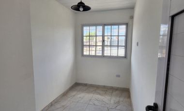 Departamento Tipo Casa en alquiler en Monte Chingolo