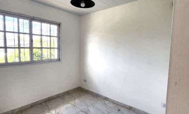 Departamento Tipo Casa en alquiler en Monte Chingolo