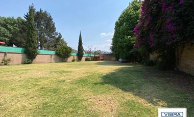 2,700 m2 de terreno, CASA a la venta en San  Bartolo Ameyalco.