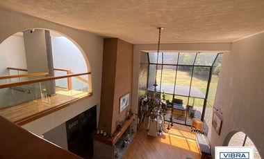 2,700 m2 de terreno, CASA a la venta en San  Bartolo Ameyalco.