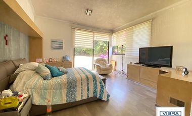 2,700 m2 de terreno, CASA a la venta en San  Bartolo Ameyalco.