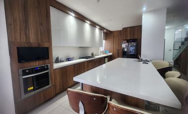 Casa en venta en Porto, Cumbres