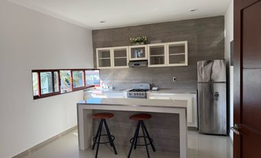 Departamento Amueblado en Renta, Av. Cuahtémoc, Col. Centro, Coatzacoalcos, Ver.