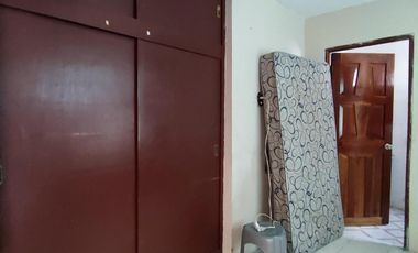 Renta de Casa Amueblada con 4 habitaciones en esquina de Calle Miguel Alemán, Col. Buenavista Norte, Minatitlán, Ver.