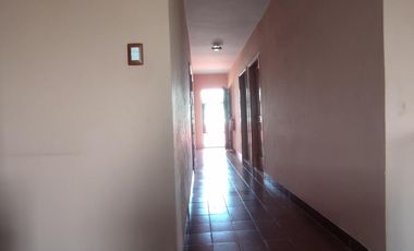 Renta de Casa Amueblada con 4 habitaciones en esquina de Calle Miguel Alemán, Col. Buenavista Norte, Minatitlán, Ver.