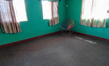 Renta de Casa Amueblada con 4 habitaciones en esquina de Calle Miguel Alemán, Col. Buenavista Norte, Minatitlán, Ver.
