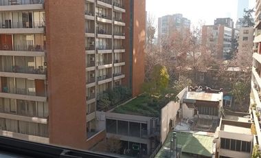 Oficina en Arriendo en Padre Mariano con Av. Providencia