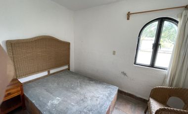 OPORTUNIDAD Gran terreno con dos pequeñas casas campiranas-Tonatico