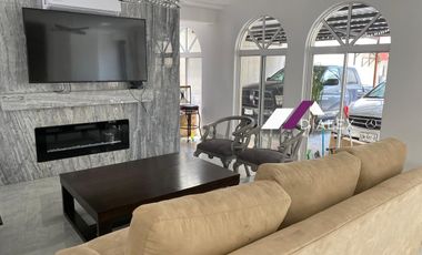 Casa VENTA -Col. Lomas del Valle SAN PEDRO GARZA GARCÍA- 2 Casas en terreno de 869 m2