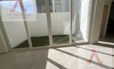 RESIDENCIA A 6 MINUTOS DE TOWN SQUARE METEPEC