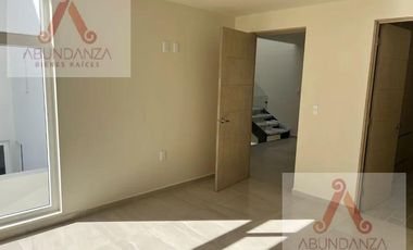 RESIDENCIA A 6 MINUTOS DE TOWN SQUARE METEPEC