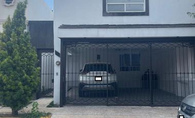 CASA EN VENTA EN CERRADAS DE ANÁHUAC, ESCOBEDO, NL