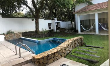 Casa en venta - Portal del Huajuco