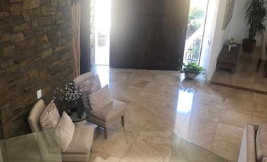 Casa en venta - Portal del Huajuco