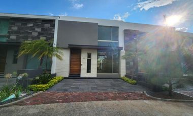 Casa en Venta Altozano Fraccionamiento privado