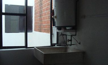 Casa con local en venta ubicada en Francisco Tellez, Col. Pto México, en Coatzacoalcos, Veracruz.